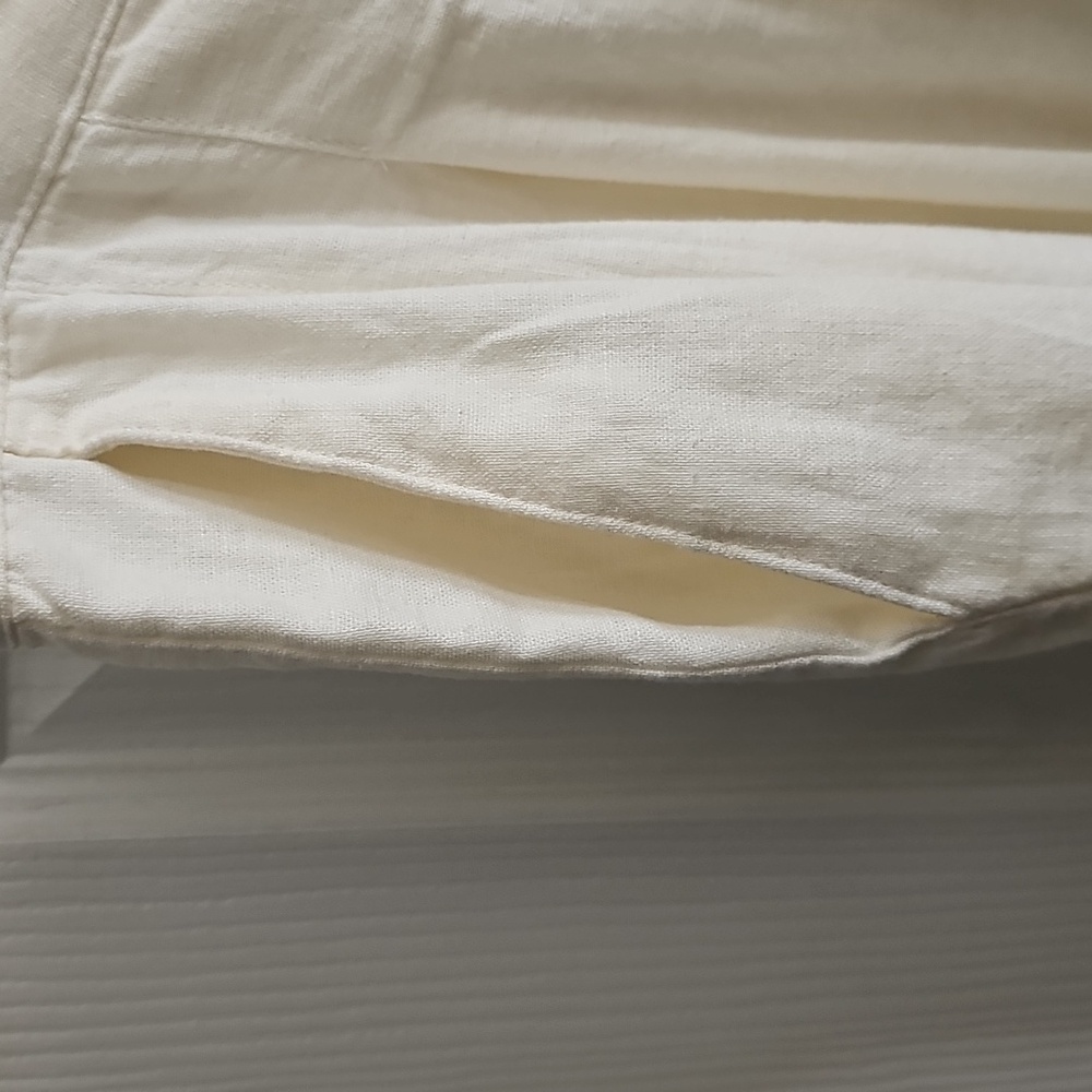 H&M Divided White Fabric Pants Only - Picture 5 of 8